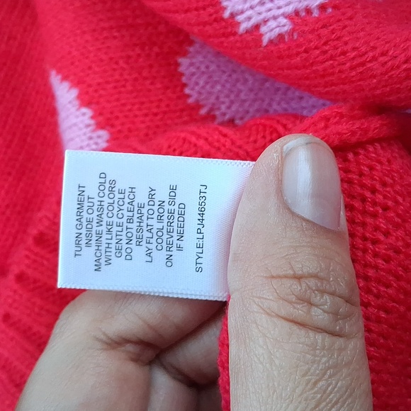 NWT Peanuts Red and Pink Be My Valentine Crew Neck Sweater Size Large - Picture 5 of 5